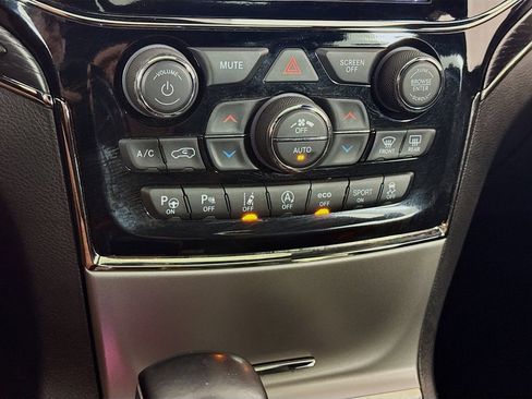 Used 2020 Jeep Grand Cherokee High Altitude AWD/4WD image 20