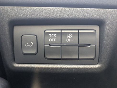 Used 2018 MAZDA CX-5 Touring w/ Preferred Equipment Package image 26