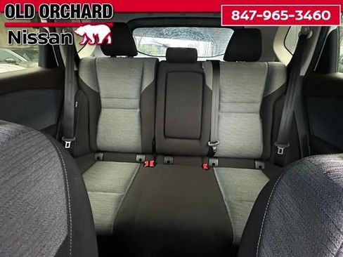 Used 2023 Nissan Rogue SV AWD/4WD image 12