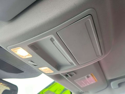 Used 2023 Ford Escape Active image 32