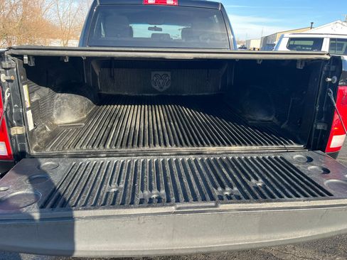 Used 2012 RAM 1500 Express w/ ST Popular Equipment Group image 12