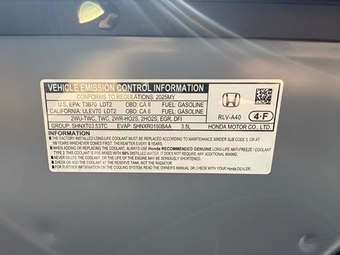 Certified 2025 Honda Passport EX-L image 39