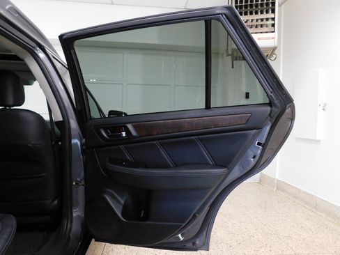 Used 2018 Subaru Outback 2.5i Limited image 87