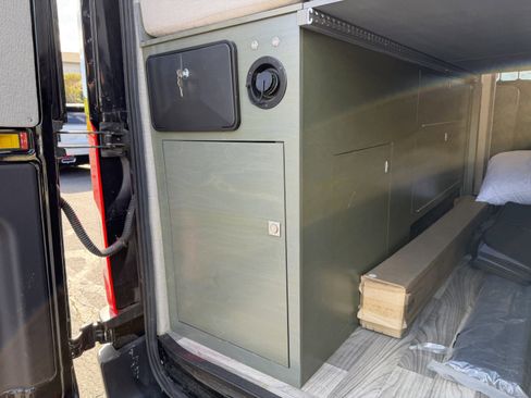 Used 2021 Ford Transit 250 148 High Roof Extended AWD image 30