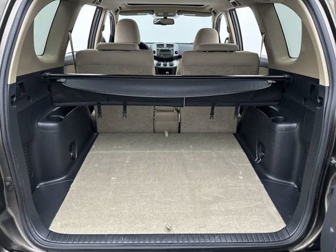 Used 2011 Toyota RAV4 2WD image 23