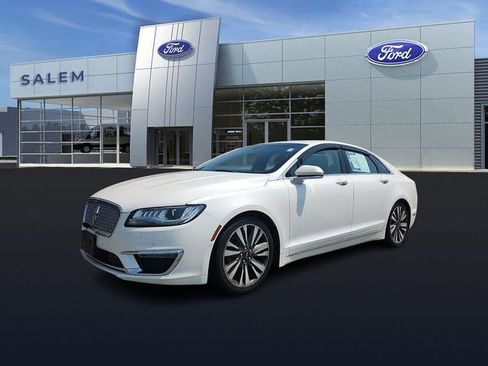Used 2019 Lincoln MKZ Reserve AWD/4WD image 6