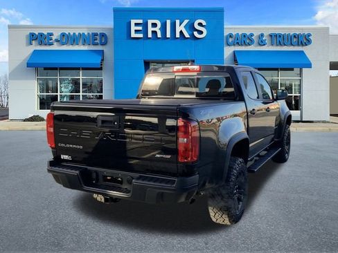 Used 2022 Chevrolet Colorado ZR2 w/ ZR2 Midnight Special Edition image 7