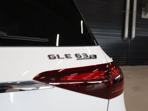 Used 2026 Mercedes-Benz GLE 63 AMG S image 28