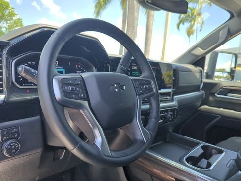 Used 2026 Chevrolet Silverado 2500 LT w/ Trail Boss Package AWD/4WD image 29