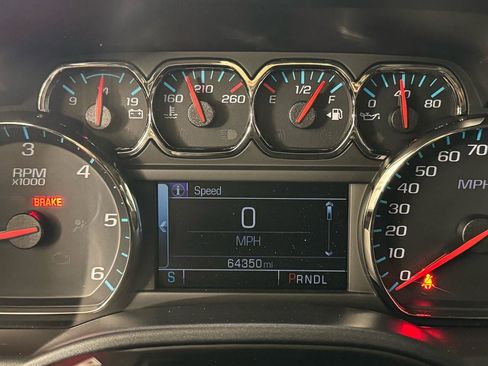 Used 2018 Chevrolet Silverado 1500 LT w/ All Star Edition image 18