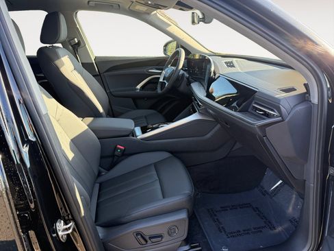 New 2025 Audi Q5 Premium image 19