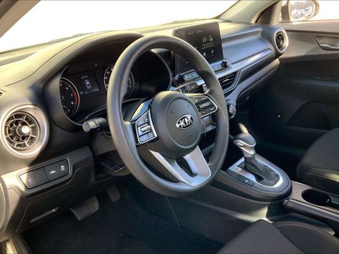 Used 2021 Kia Forte LXS FWD image 13