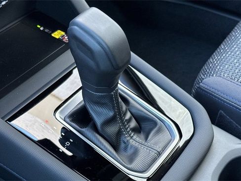 New 2025 Subaru Forester Premium image 18