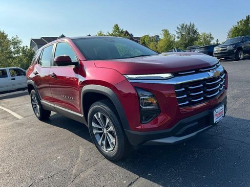New 2026 Chevrolet Equinox LT w/ Safety and Technology Package FWD image 2