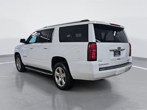 Certified 2017 Chevrolet Suburban Premier image 6