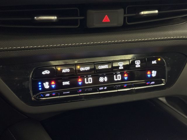 Certified 2023 Buick Envision Avenir AWD/4WD image 23