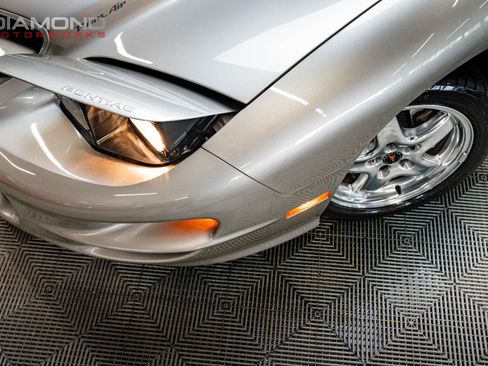 Used 2002 Pontiac Firebird Formula RWD image 6