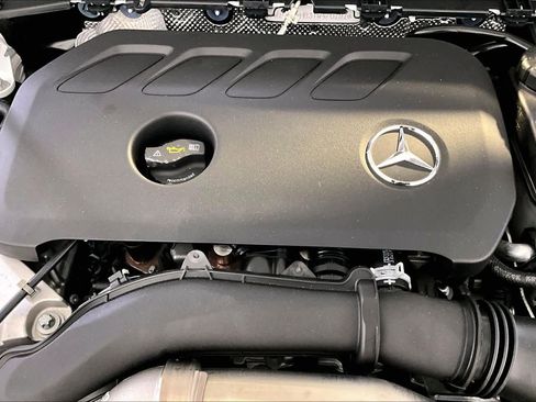 New 2026 Mercedes-Benz GLB 250 4MATIC image 15