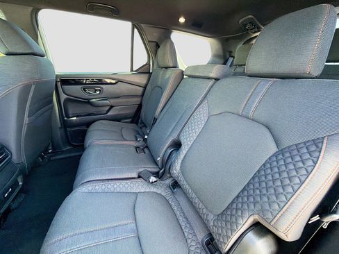 Used 2023 Honda Pilot Sport image 21