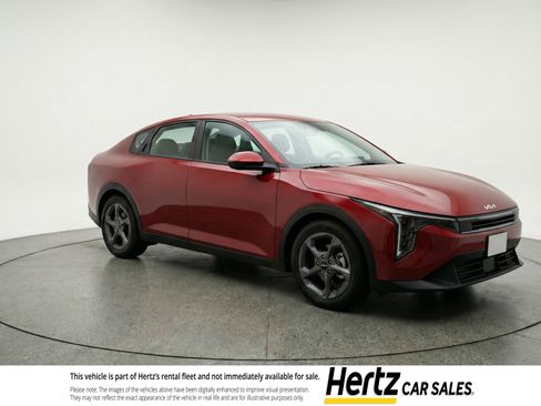 Used 2025 Kia K4 FWD image 1