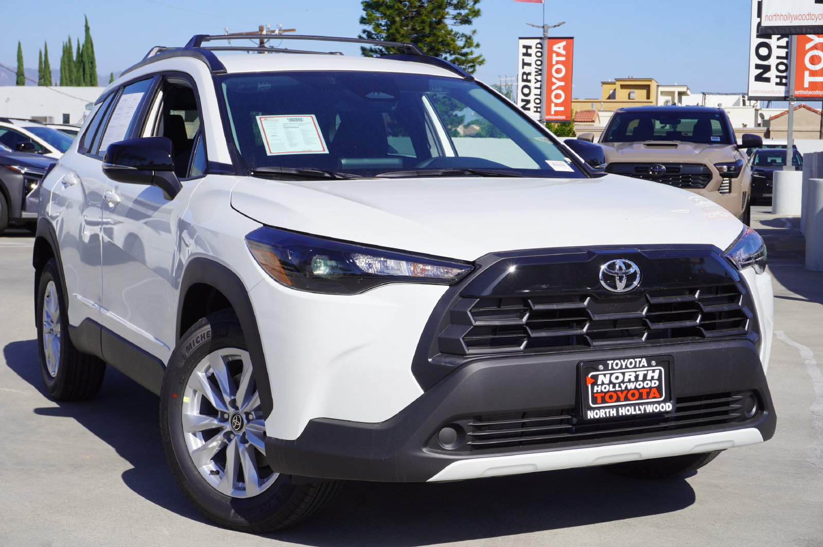 Certified 2026 Toyota Corolla Cross LE FWD image 34