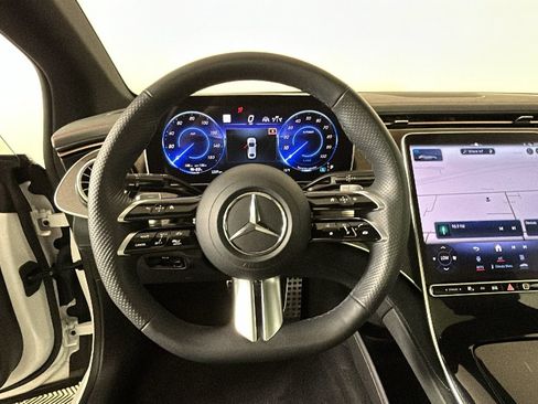 Used 2023 Mercedes-Benz EQE 350+ 4MATIC Sedan image 16