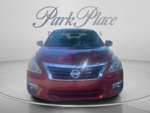 Used 2015 Nissan Altima 3.5 SL FWD image 9