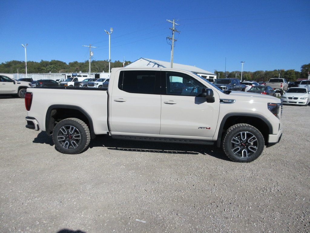 New 2026 GMC Sierra 1500 AT4 w/ AT4 Premium Package AWD/4WD image 3