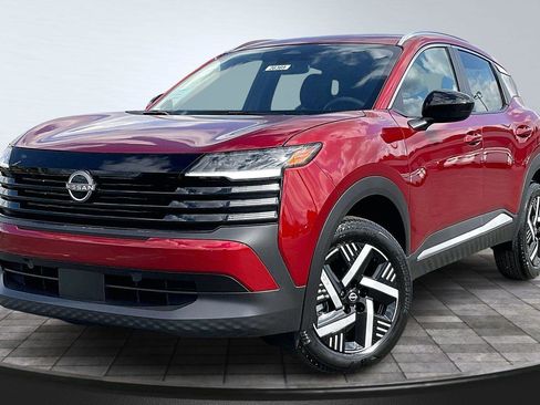 New 2026 Nissan Kicks SV FWD image 2