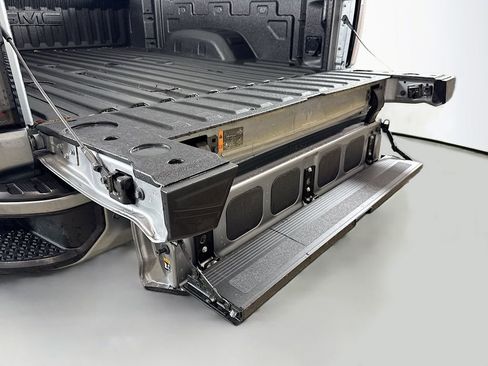 Used 2026 GMC Sierra 3500 AT4 w/ AT4 Premium Plus Package AWD/4WD image 34