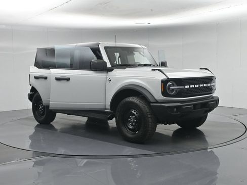 Used 2026 Ford Bronco Outer Banks AWD/4WD image 30