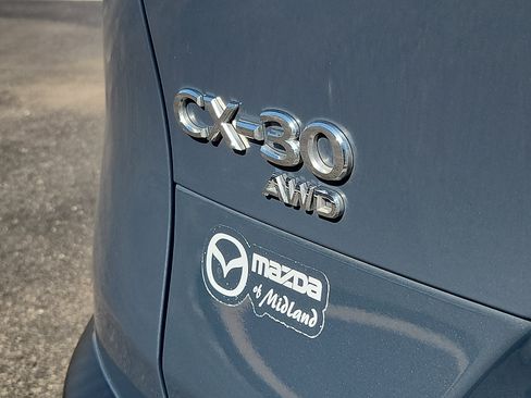 Used 2025 MAZDA CX-30 AWD 2.5 S w/ Preferred Package image 8