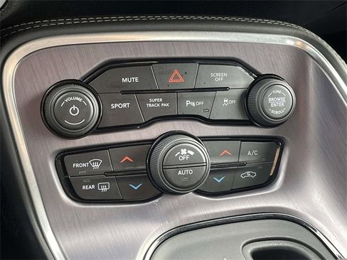 Used 2017 Dodge Challenger R/T Scat Pack image 21