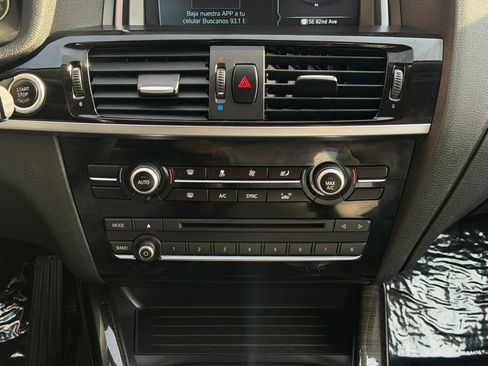 Used 2017 BMW X3 sDrive28i image 17