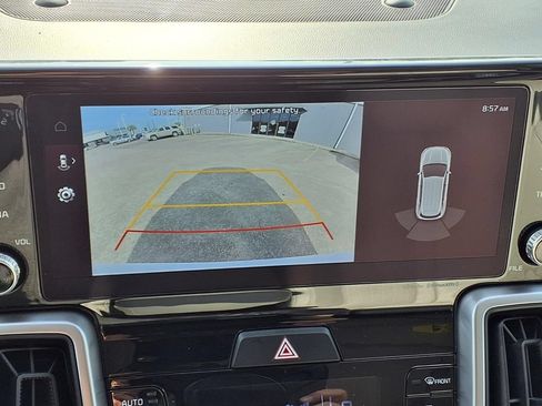 Used 2023 Kia Sorento S w/ Panoramic Sunroof Package FWD image 29