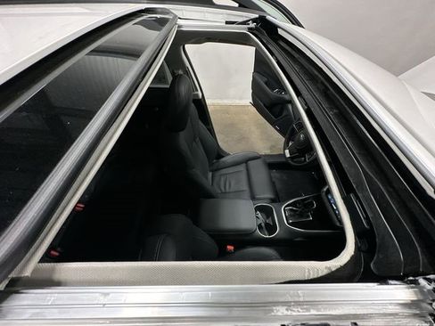 Certified 2025 Subaru Outback Limited image 6