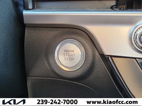 Certified 2025 Kia Telluride LX FWD image 30