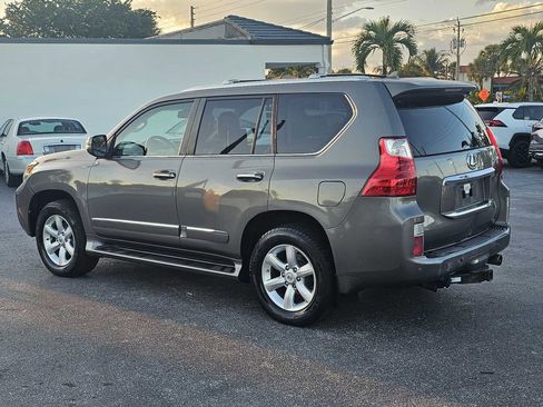 Used 2011 Lexus GX 460 Premium image 3