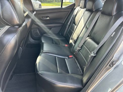 Used 2020 Nissan Sentra SR w/ Premium Package FWD image 13