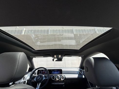 Used 2025 Mercedes-Benz CLA 250 4MATIC image 8