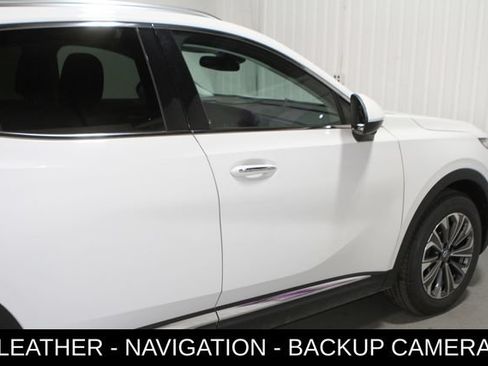 Used 2024 Buick Envision Preferred AWD/4WD image 34