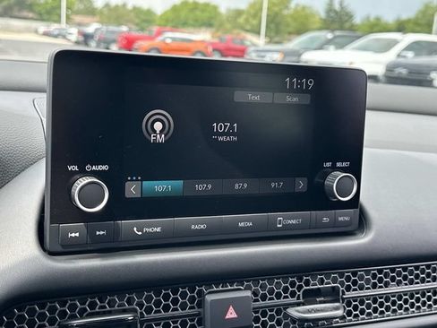 Used 2024 Honda HR-V Sport image 12