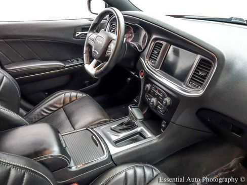 Used 2016 Dodge Charger SRT Hellcat w/ Harman/Kardon Audio Group RWD image 31