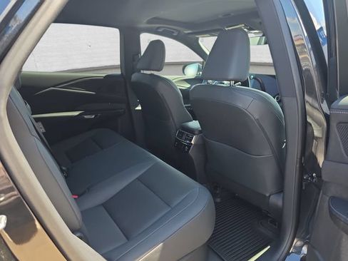 Certified 2025 Lexus RX 350 Premium w/ Convenience Package AWD/4WD image 11