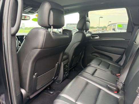 Certified 2020 Jeep Grand Cherokee Limited w/ Luxury Group II AWD/4WD image 27