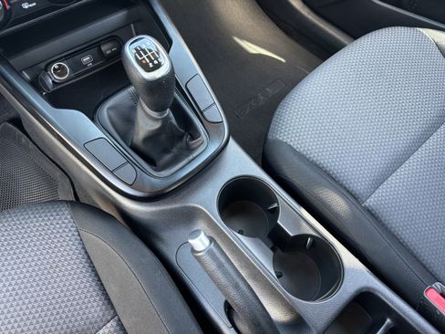 Used 2020 Kia Soul LX FWD image 23
