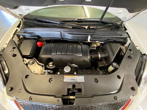 Used 2010 GMC Acadia SL w/ Preferred Package image 22