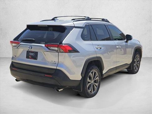 Used 2023 Toyota RAV4 XLE Premium AWD/4WD image 5