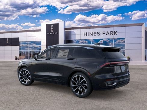 New 2026 Lincoln Nautilus Black Label AWD/4WD image 4