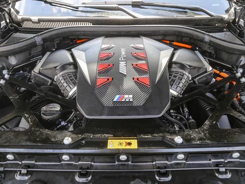 Certified 2023 BMW XM w/ M Driver's Package AWD/4WD image 23